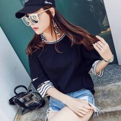 韩都衣舍2018新款女装秋韩版条纹假两件秋天黑色短袖T恤
